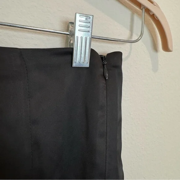 Meshki Corset Top SET - Black Satin Two-Piece Set - Picture 10 of 12